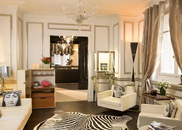 Ares Eiffel Hotel 4*