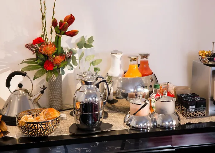 Ares Eiffel 4* Paryż