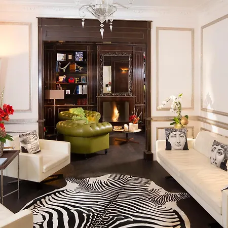 아레스 에펠 호텔