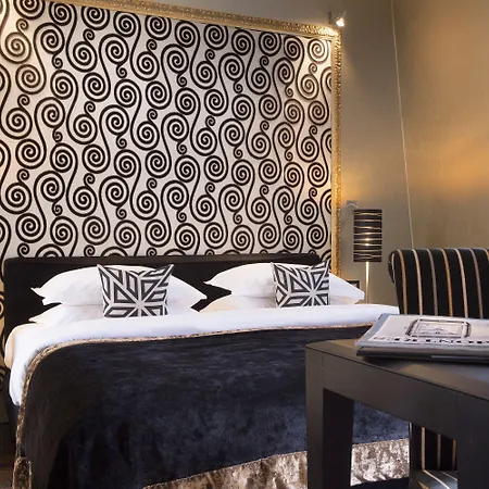 아레스 에펠 호텔 파리