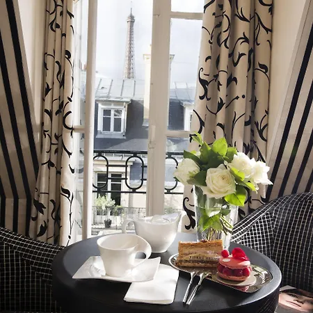 Ares Eiffel Hotel