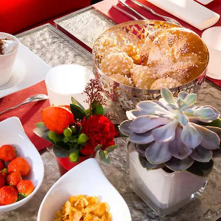 호텔 아레스 에펠 4*