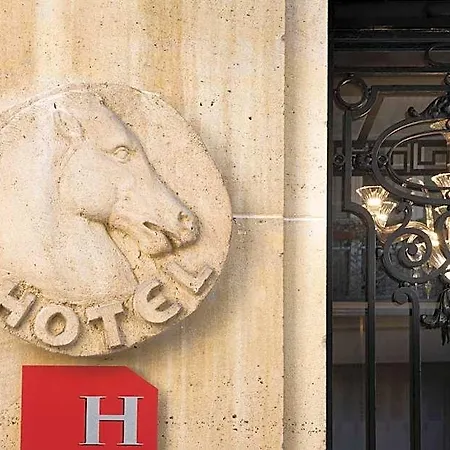 Ξενοδοχείο Ares Eiffel 4*