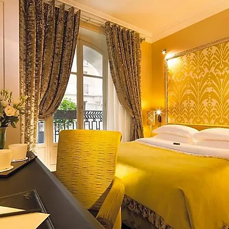 Ares Eiffel Ξενοδοχείο 4*