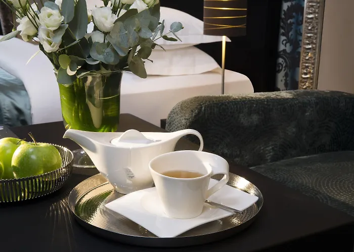 Ares Eiffel Hotel Paris